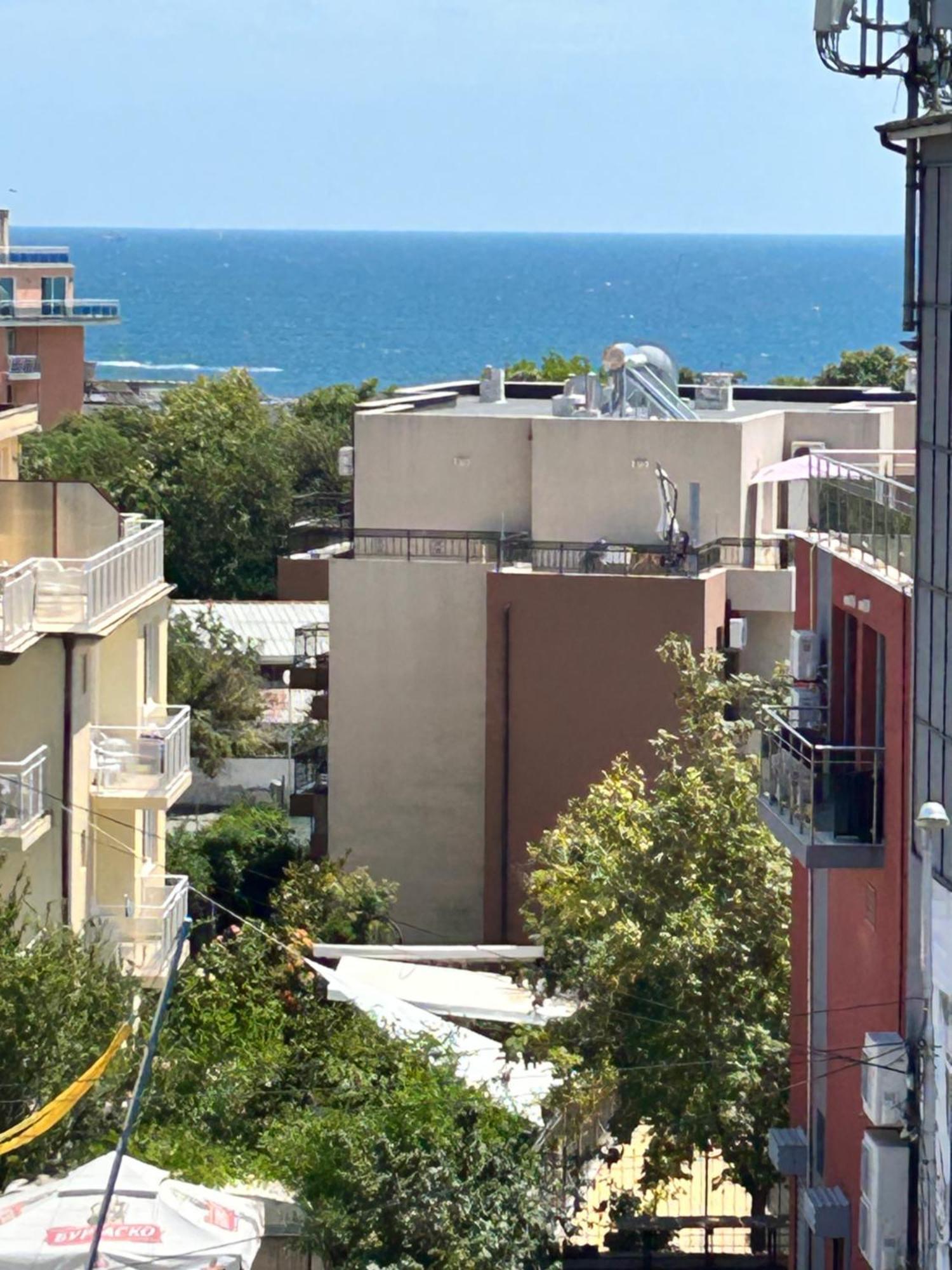 Apartment голям с прекрасна гледка кьм морето Rawda